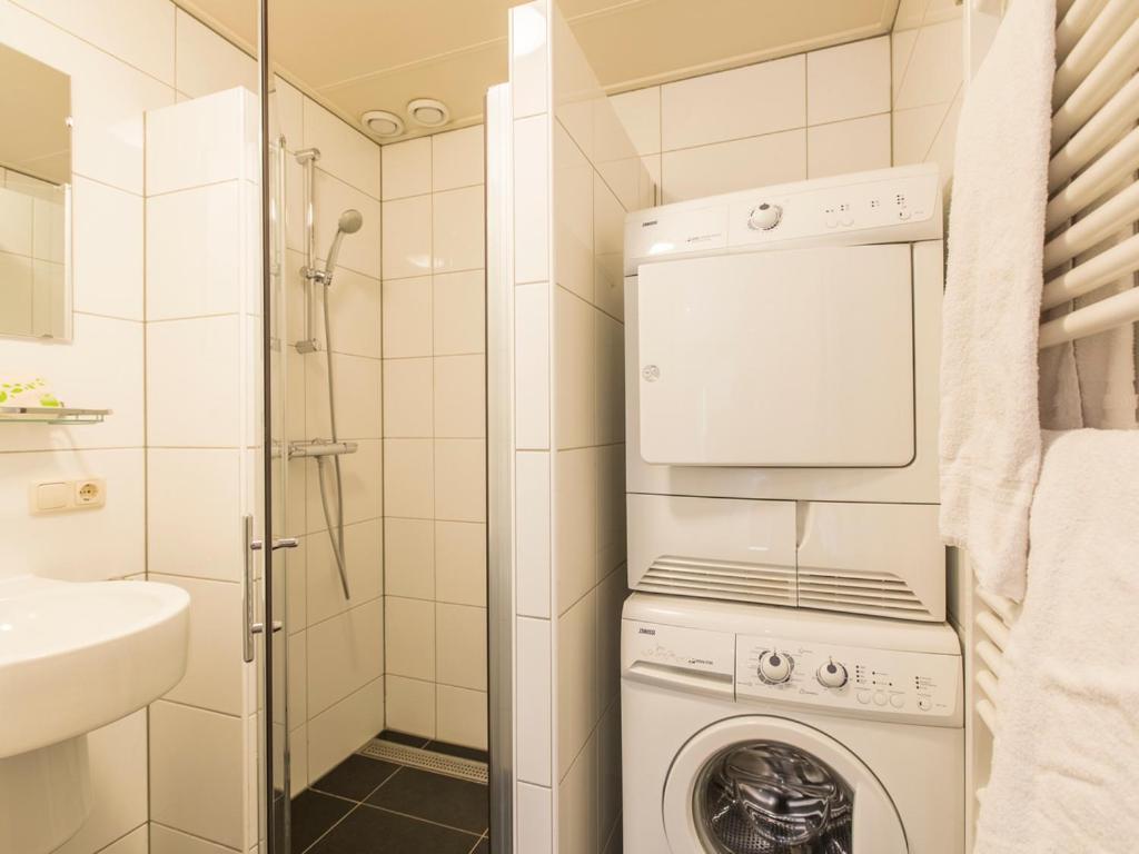 Comfort 6-Person Dog Bungalow In The Holiday Park Landal Heideheuvel บีคแบร์เกิน ห้อง รูปภาพ